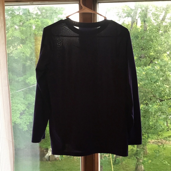 Nike shirt - Picture 2 of 3